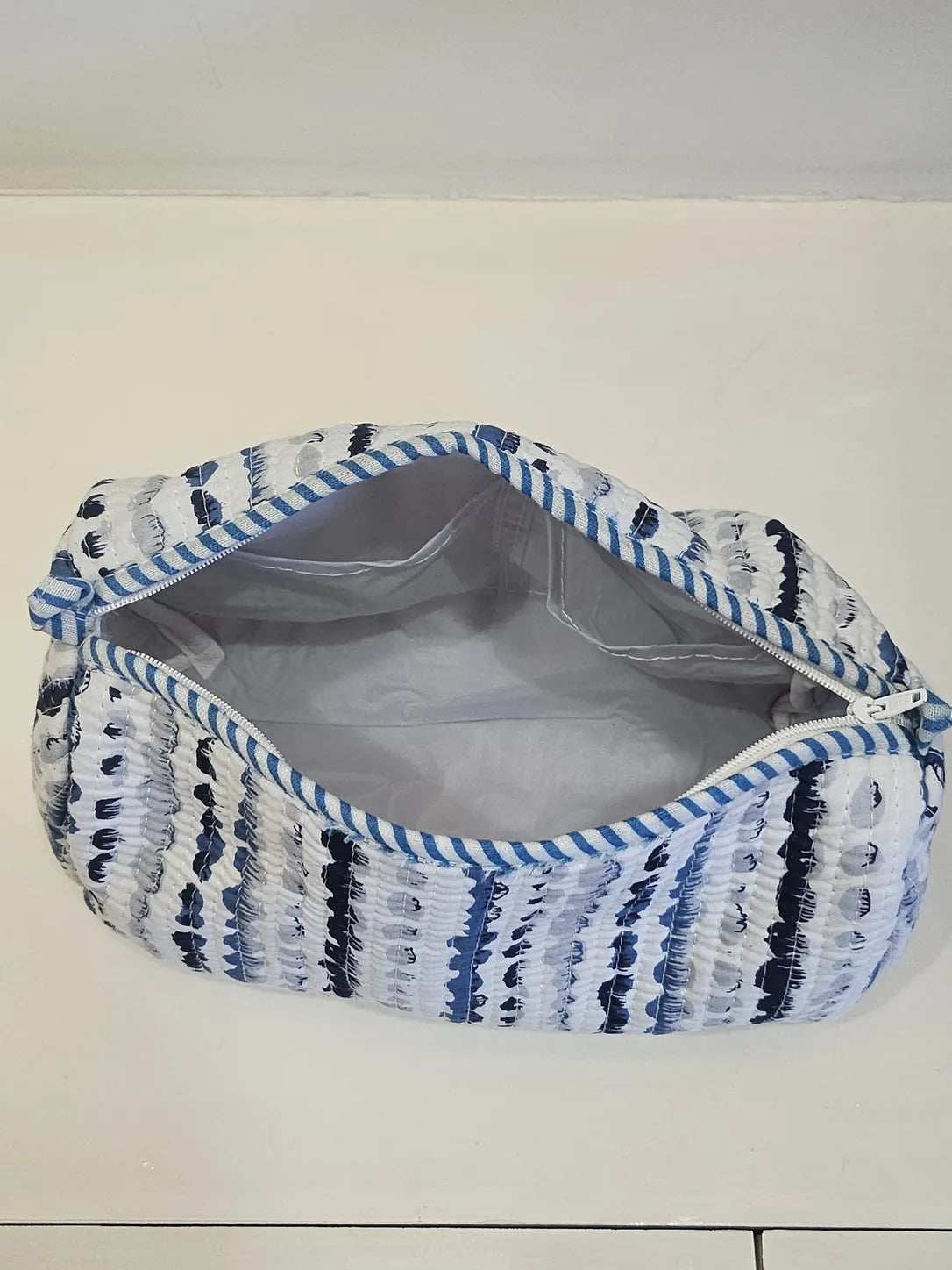 Quilted Hand Printed Beige Pouch set