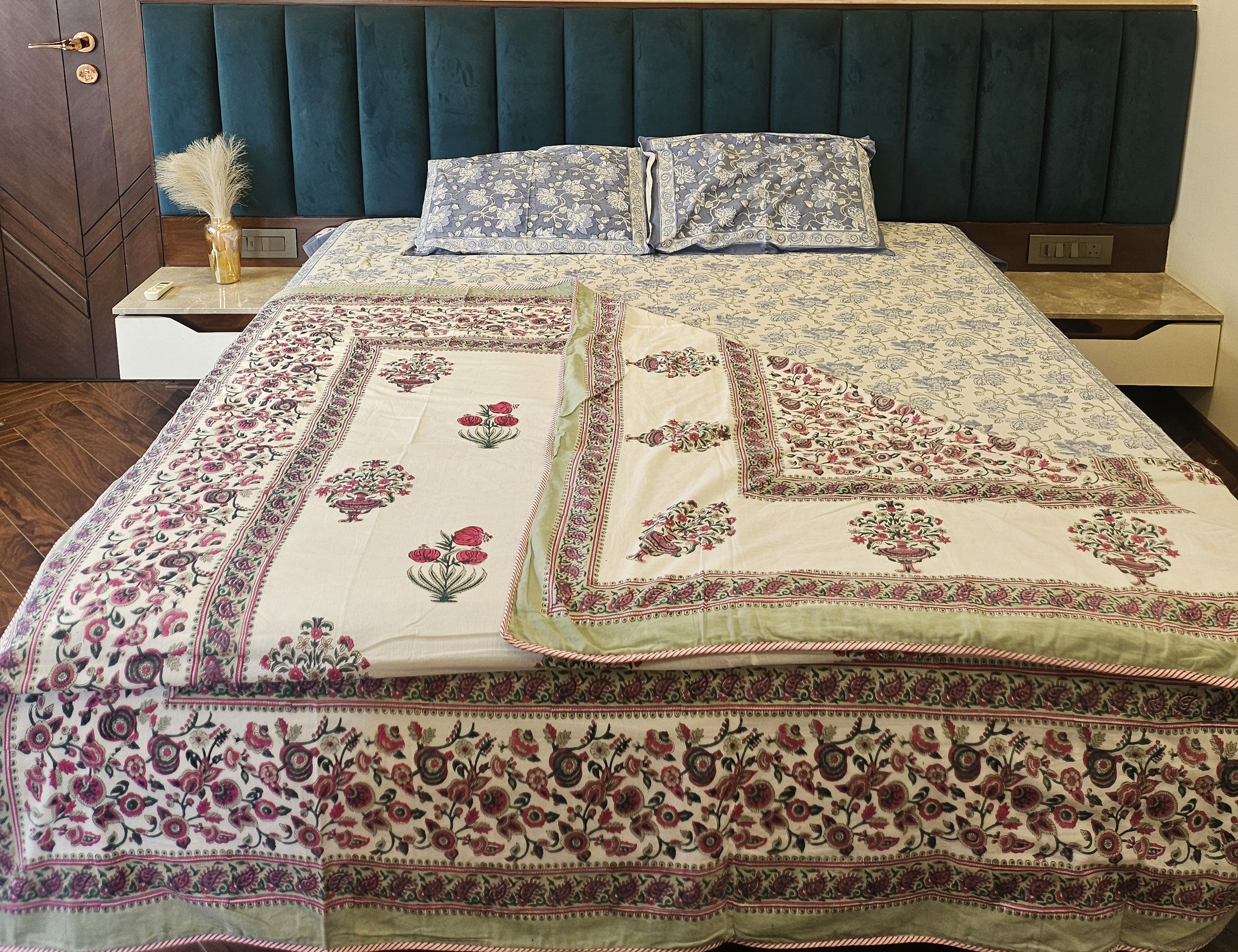 Reversible Hand Block Printed Pink Vase Double Bed Dohar