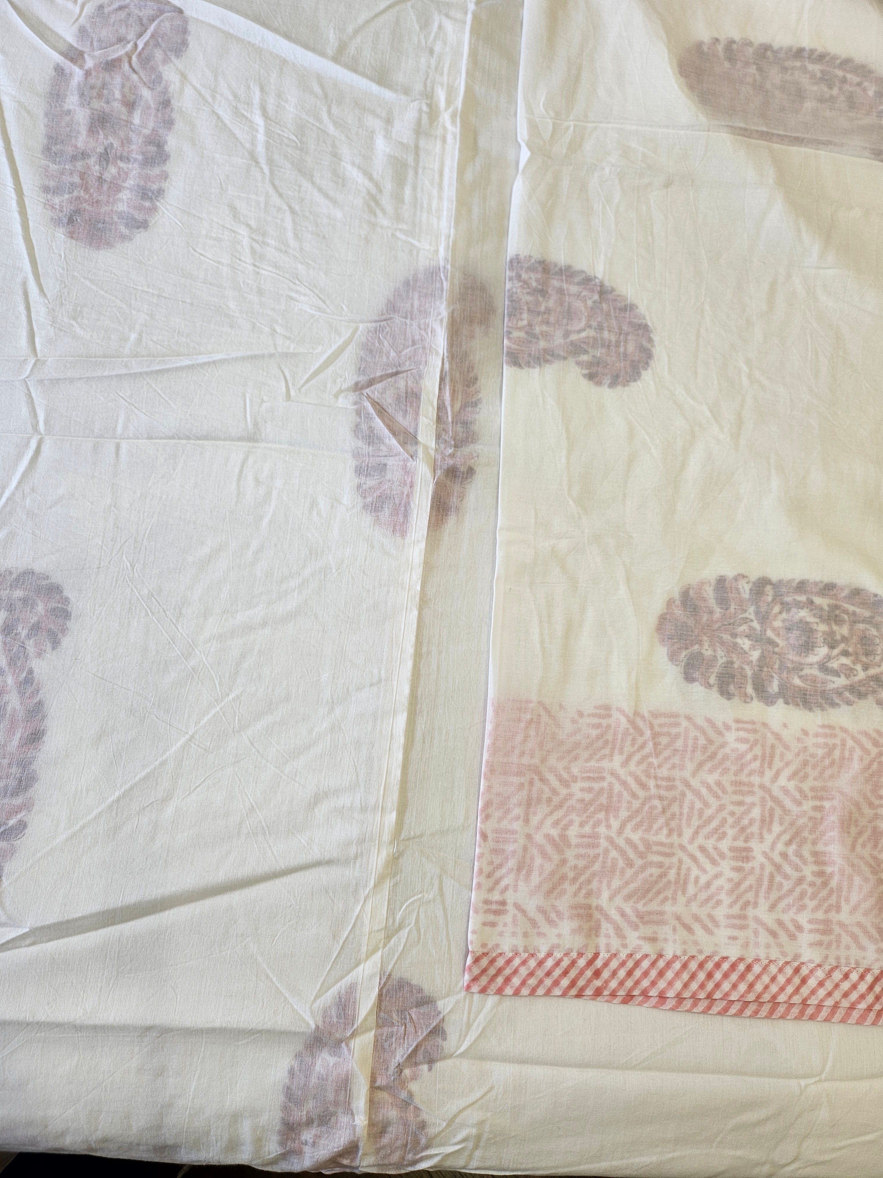 Double Bed Hand Block Printed Pink Motif Mulmul Dohar