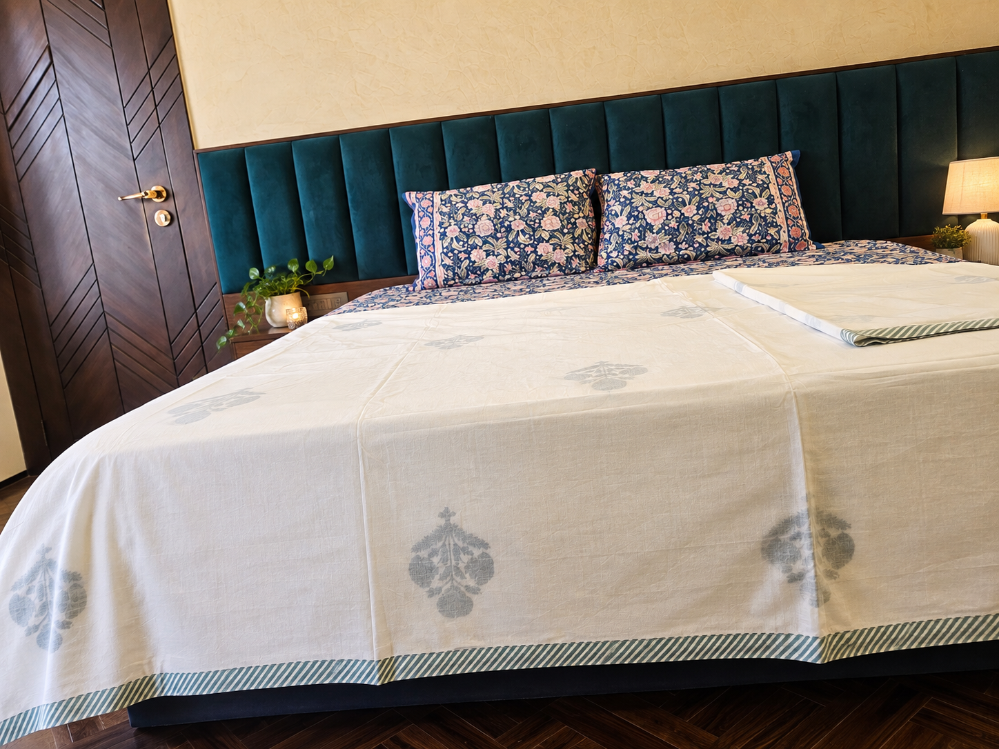 Double Bed Hand Block Printed Green Motif  Mulmul Dohar
