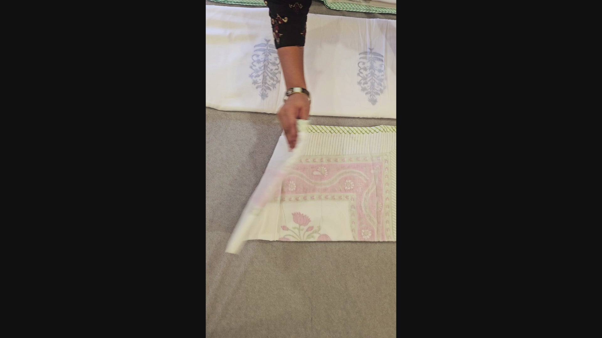 Single bed Handblock Printed Blue Motif Mulmul Dohar