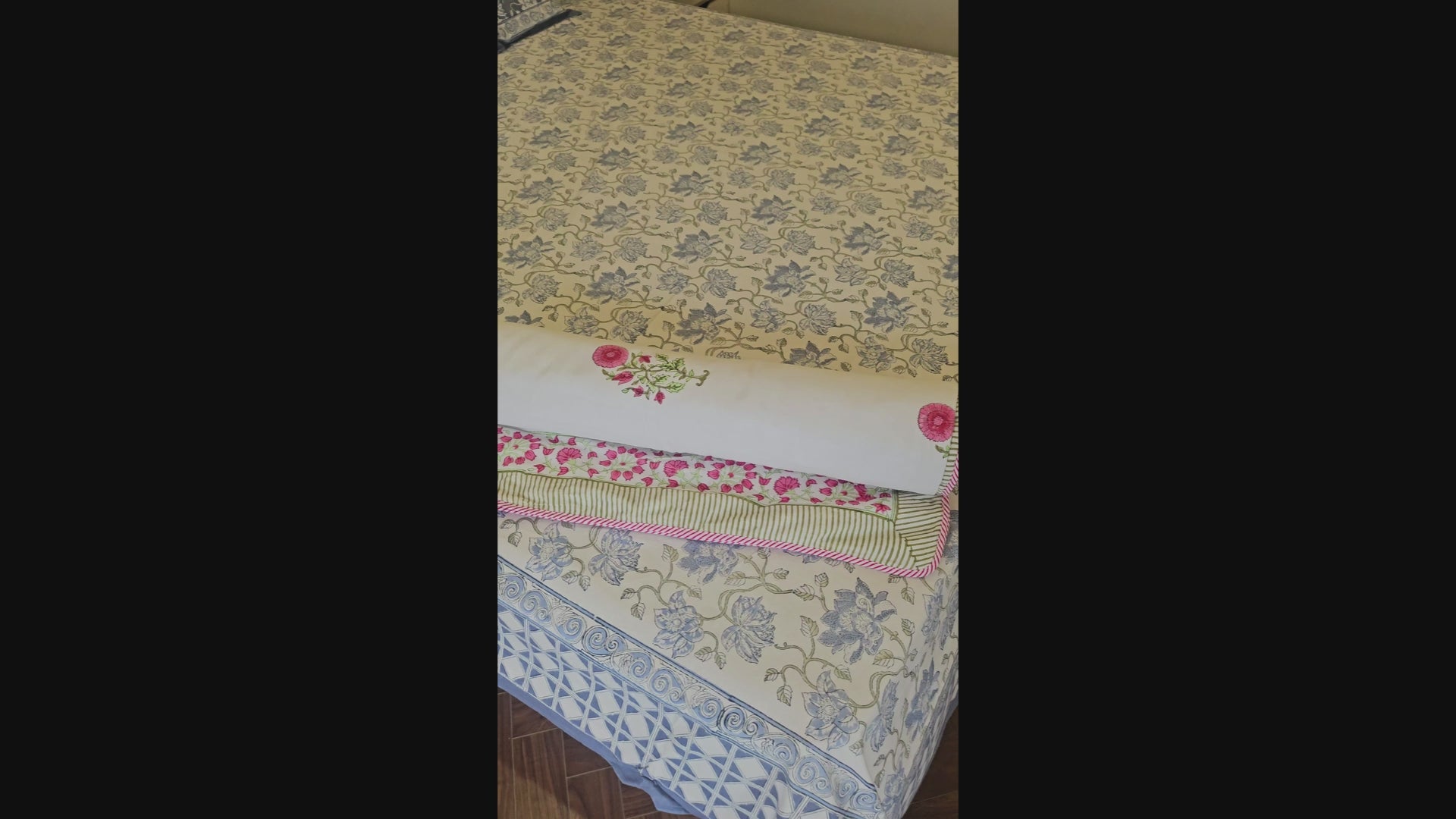 Reversible Hand Block Printed Pink Flower Double Bed Dohar